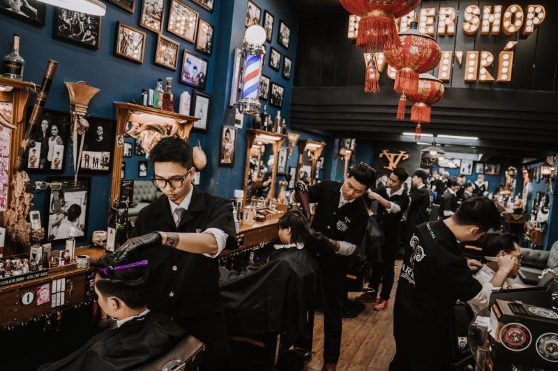 Barber Shop Vũ Trí cam kết làm khách hàng hài lòng khi sử dụng dịch vụ